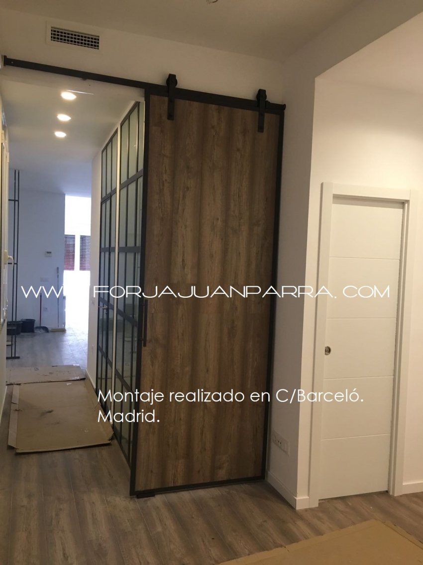 Muro cristal abatible